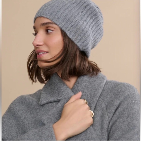 Jenni Kayne Accessories - LAST CHANCE NWOT Jenni Kayne Cashmere Gray Knit Beanie
